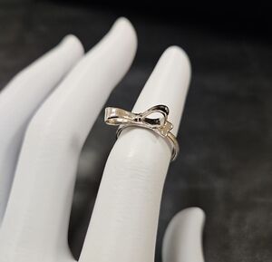 Kate Spade Silver Bow Ring